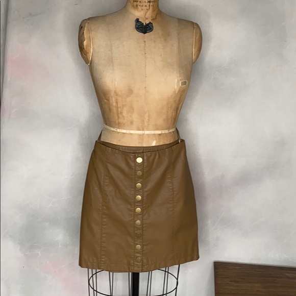 Free People Faux Leather Button Down Skirt SZ 0 - Picture 2 of 9